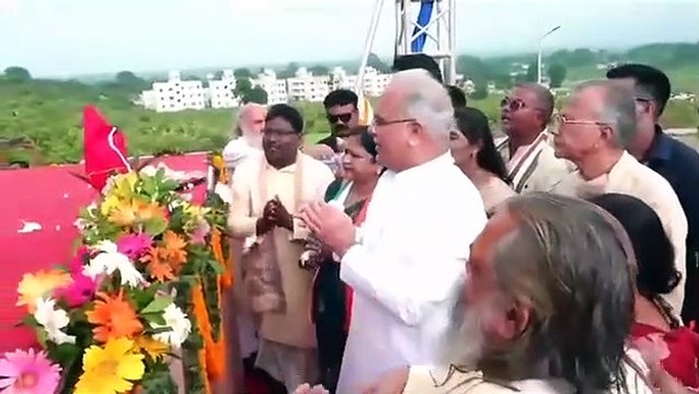 सीएम ने मुकुंदपुर में राम वन गमन पर्यटन परिपथ के निर्माण कार्यों का किया लोकार्पण
