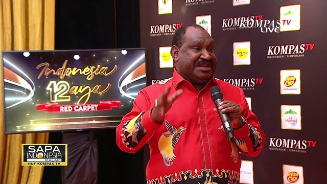 Bacawapres Cak Imin dan Sejumlah Politisi Hadiri Red Carpet ke-12 HUT KompasTV