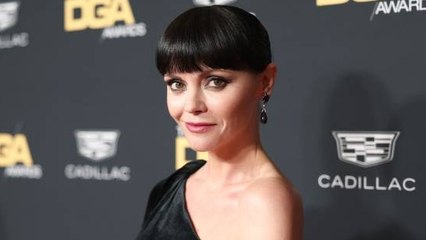 Ashton Kutcher Y Mila Kunis Criticados Por Defender Al Violador Masterson