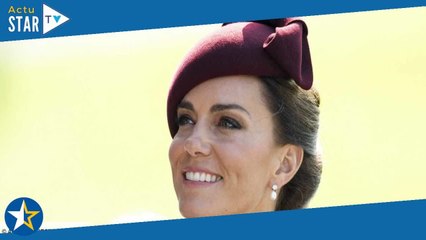 Pourquoi Kate Middleton s'est elle retrouvée pieds nus à l'école de ses enfants