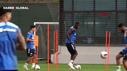 Trabzonspor'un yeni transferi Pepe ilk antrenmanına çıktı