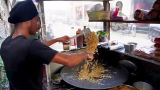 17 Years Old Speedy Singh ka  Burger  Street Food India(1080p)