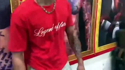Screaming Chicken Belting Blindfolded Beating Challenge On My Cute  girlfriends bumFriends __ Mogli Life Vlog