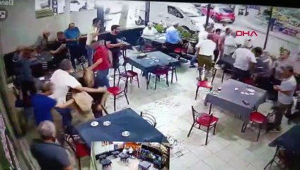 Bursa'da Yolda Yürüyen Kişi Göğsünden Bıçaklandı