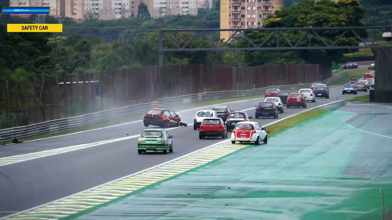 Gold Turismo 2023 Interlagos Race 2 Start Bailo Big Crash