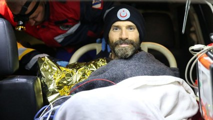 ABD'li araştırmacı mağaradan çıarıldı