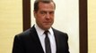 Dmitri Medvedev menace encore du recours aux armes nucléaires