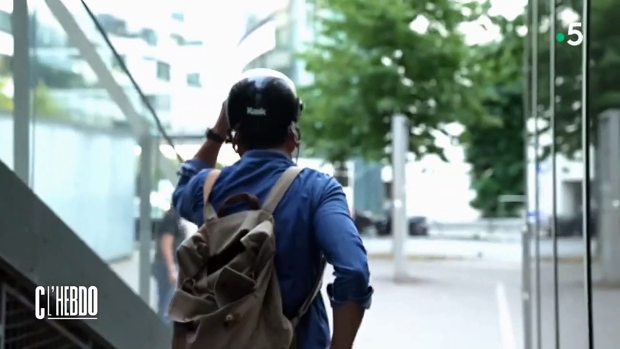 Tensions au sein de la rédaction de France 2 après un reportage sur Julian Bugier dans "C l'hebdo" sur France 5 qui ne montre aucun reporters, monteurs, ou JRI de la chaîne