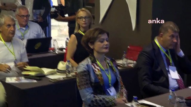 Tunç Soyer: İzmir Çeşitli Renklerin, Sayısız Nefesin Gücünü Taşıyor