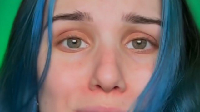 Makeup artist brushes herself into becoming Calitos from Rugrats *Character Makeup*