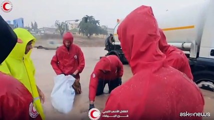 I difficili soccorsi in Libia devastata dalle inondazioni
