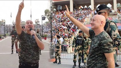 Anupam Kher India Pakistan Attari Wagah Border Beating Retreat Ceremony Full Video | Boldsky