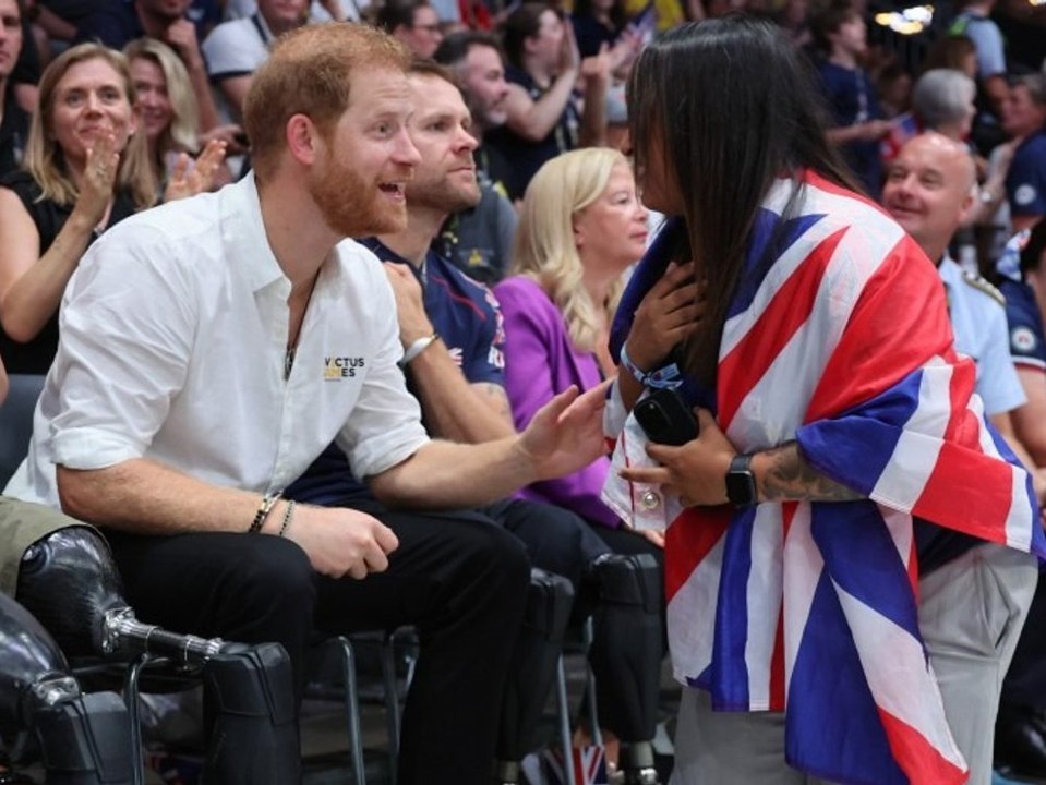 Invictus Games: Prinz Harry mischt sich unters Volk