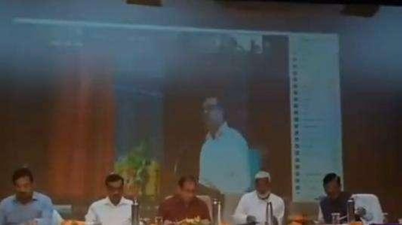 लखनऊ: किसानों की समस्याओं के समाधान के लिए हेलो किसान सेवा का शुभारंभ