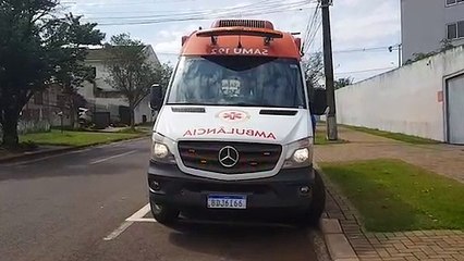 Mulher fica desacordada após ingerir cartela de medicamentos