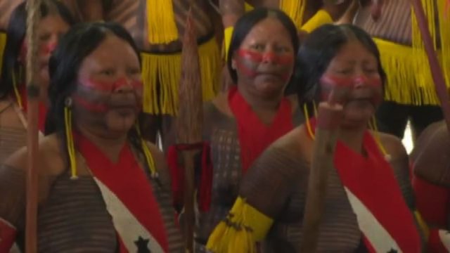 Brasile, la Marcia delle donne indigene per i diritti e la loro terra