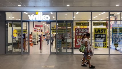 Wilko closure: Final sale signs go up as stores begin to shut