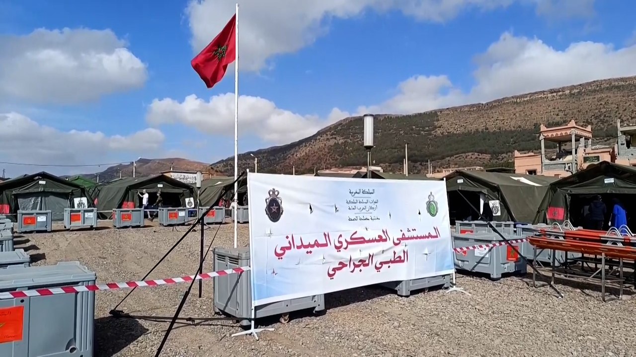 الجيش المغربي ينشئ عيادات ميدانية لعلاج جرحى الزلزال
