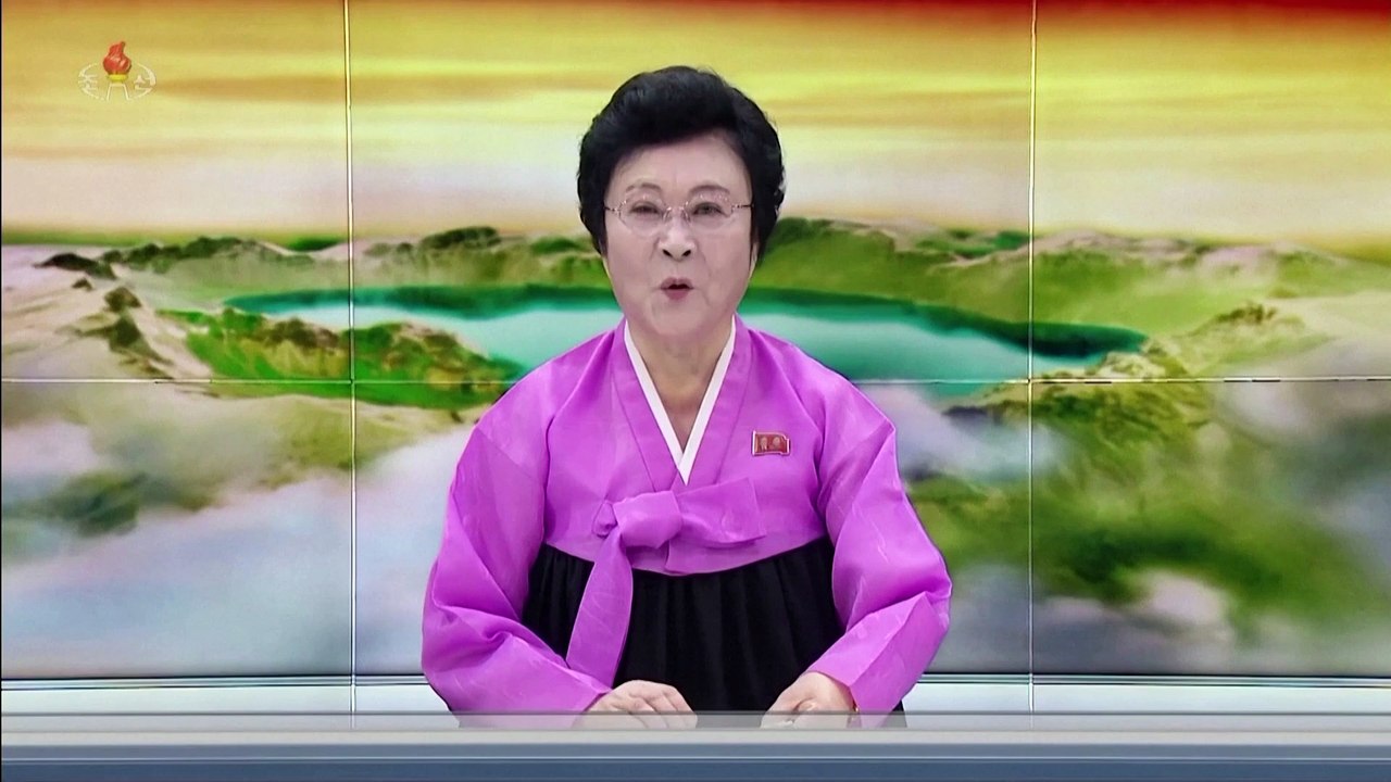 Kim Jong Un arrives in Russia for talks with Putin