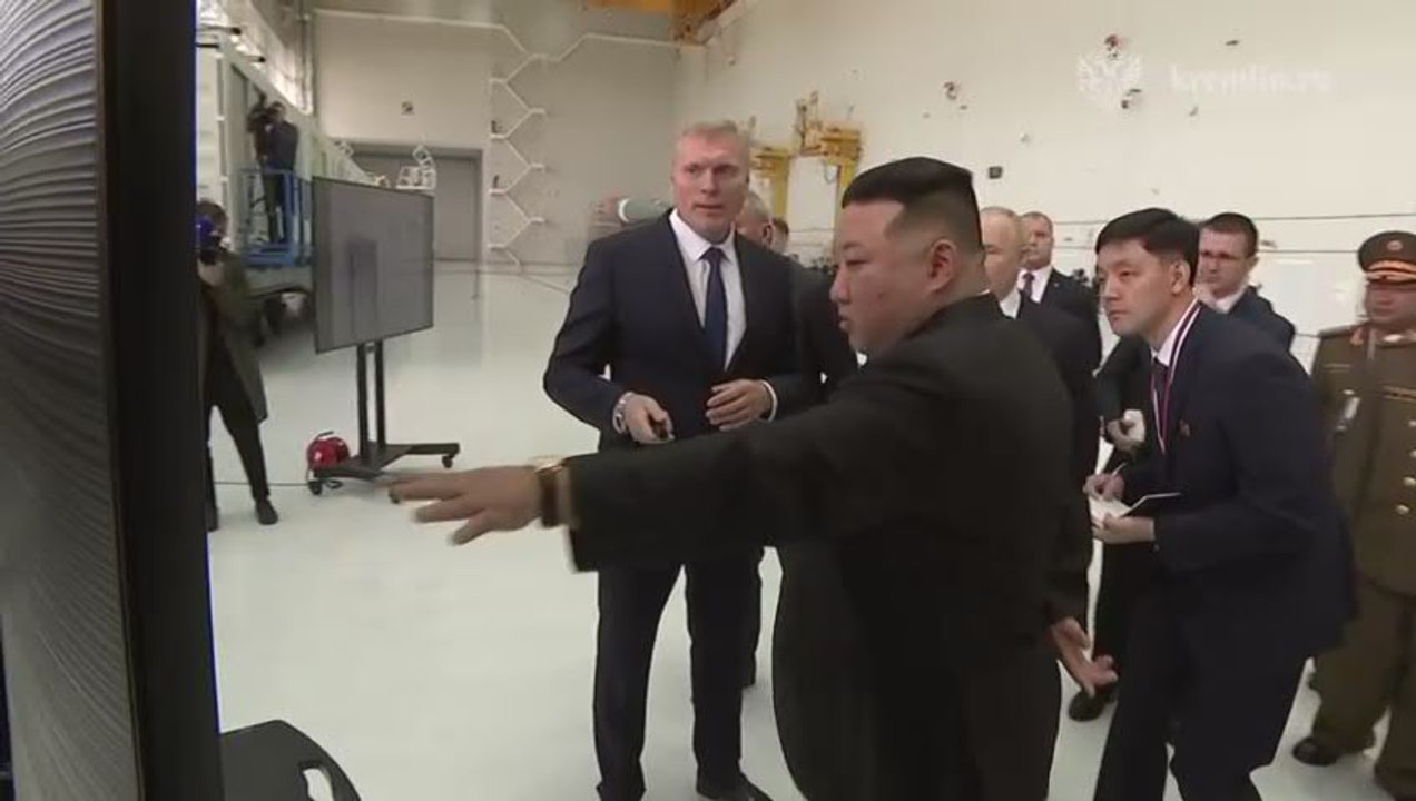 Putin e Kim Jong-un, visita nel cosmodromo - Video