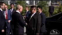 Incontro e stretta di mano tra Putin e Kim al cosmodromo di Vostochny