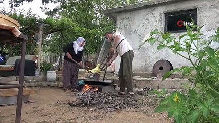 Nohudun 200 derecelik meşe ateşinde başlayan yolculuğu Tescilli Ağın leblebisi yapımı başladı