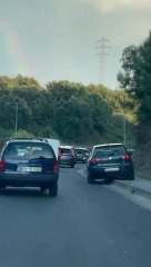 Carro apanhado a circular no passeio para fugir ao trânsito em Braga