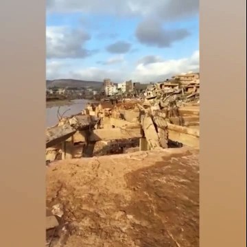 Libya’daki sel felaketinde can kaybı artıyor