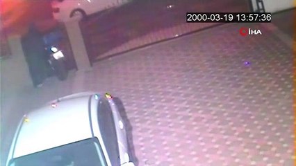 Mahalle mahalle gezip motosikletleri çaldılar