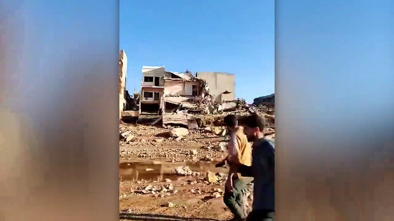 Libya'da selin vurduğu Derne'den görüntüler: Binlerce kişi hâlâ kayıp