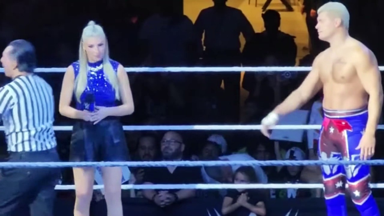 Cody Rhodes vs Finn Balor Street Fight - WWE Live Event 9/9/2023