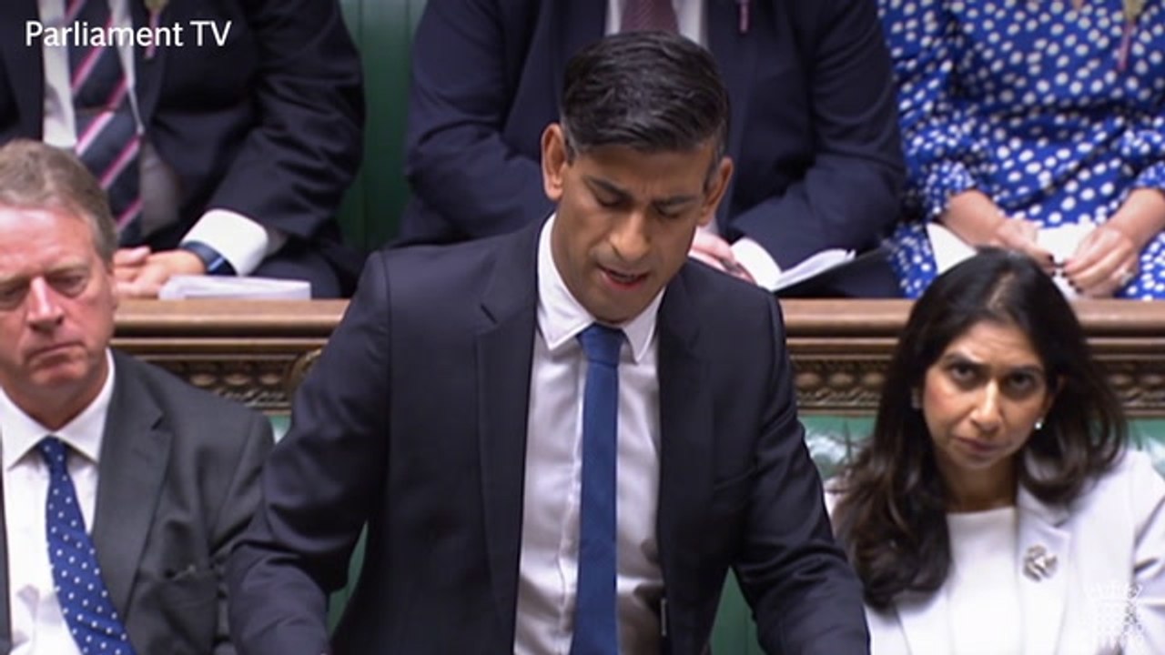 PMQs: Rishi Sunak and Keir Starmer clash over China