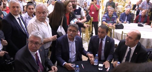 CHP Grup Başkanvekili Burcu Köksal, Afyonkarahisar'daki ilçe kongresinde fenalık geçirdi