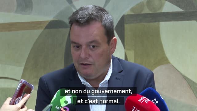 Espagne - Secrétaire d'Etat aux sports : Les joueuses discutent avec la fédération