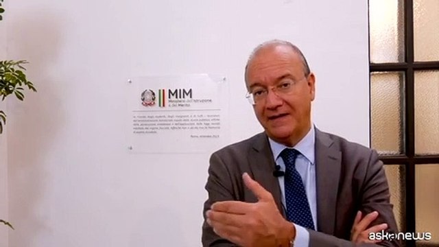 Valditara: Una targa per chi fu espulso da scuola per leggi razziali