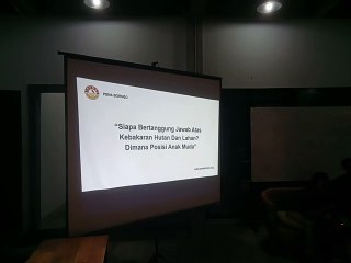 Diskusi Membahas Kebakaran Hutan dan Lahan