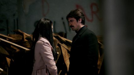 Iffet Capítulo 50 en Audio Español 🎧: Drama y Emoción en Estambul