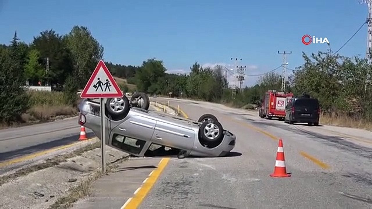 Kastamonu Belediye Başkanı Vidinlioğlu, makam aracıyla kaza yaptı