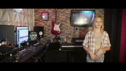 Jadyn Rylee Cover of Traitor by Billie Ellish and Olivia