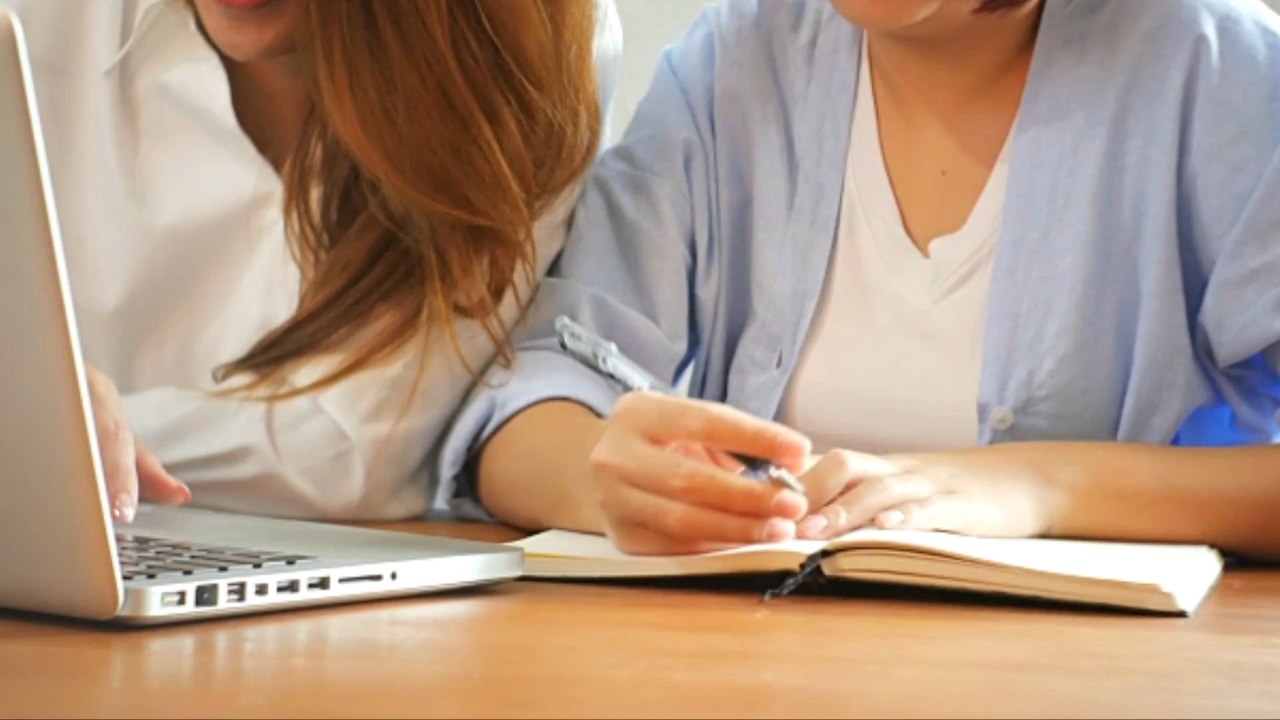 Vorgetäuschte Notlage bringt Frauen 330.000 Euro ein