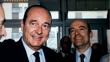 GALA VIDEO - Alain Juppé sur sa belle complicité avec Jacques Chirac : “Il disait à ma mère que…”