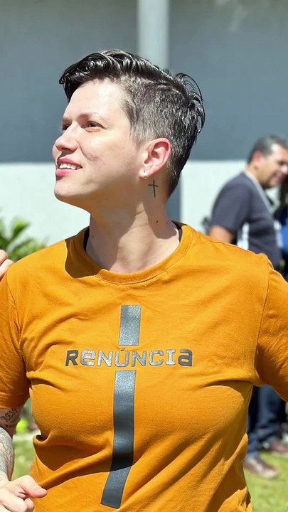 Cristã, Karol Eller anuncia que renunciou à homossexualidade