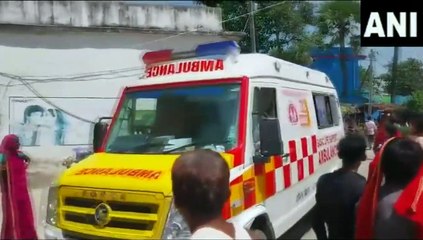 Hindistan'da 30 öğrencinin bulunduğu tekne alabora oldu! 10 çocuk kayıp