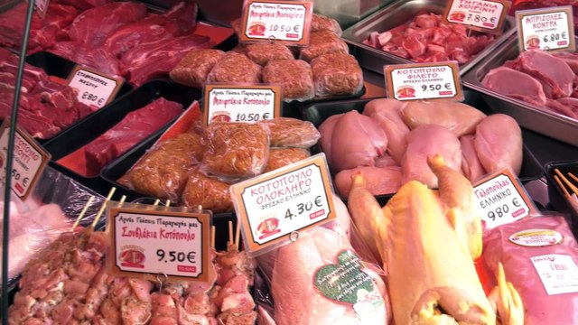 Έρχονται ελλείψεις στο εμπόριο κρέατος - Μεγάλο το πλήγμα στη ζωική παραγωγή της χώρας