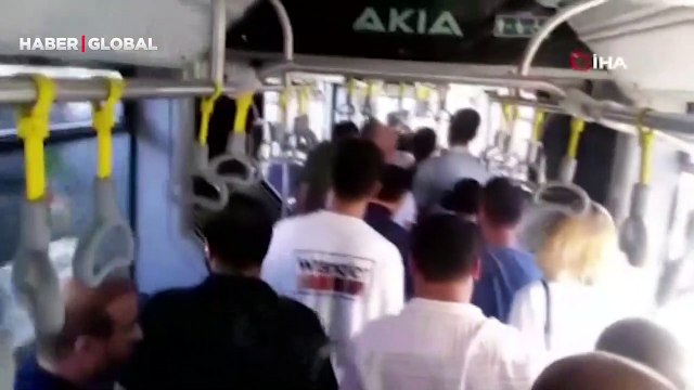 İstanbul’da metrobüs arıza yaptı