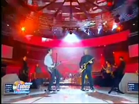 Jean Jacques Goldman et Pascal Obispo reprennent Allumer le feu