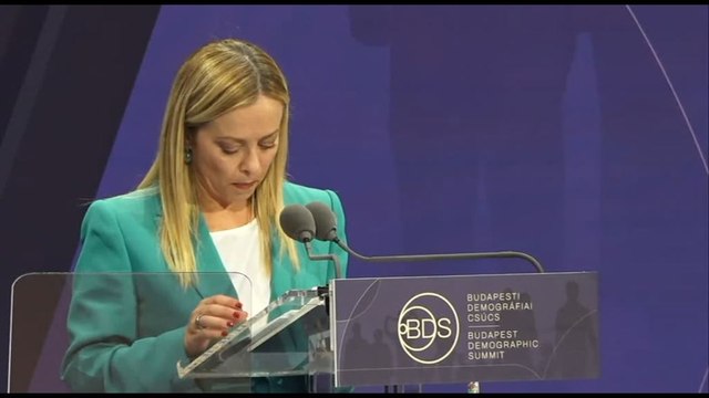 Meloni: i migranti non sono la soluzione alla crisi del welfare