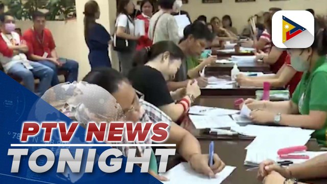 Distribution of financial aid to price cap-affected rice retailers, wholesalers held in Pasay