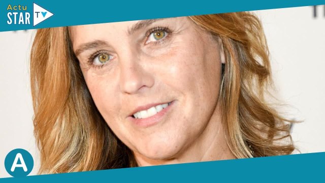 PHOTOS Marine Vignes, 50 ans, en lingerie aux couleurs vitaminées l'ex de Nagui fait monter la tem