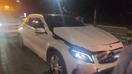 신호 기다리던 SUV 추돌한 '만취' 외제차..."면허 취소 수준" / YTN